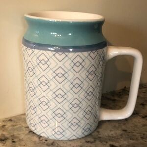 Geometric Blue and White Mug